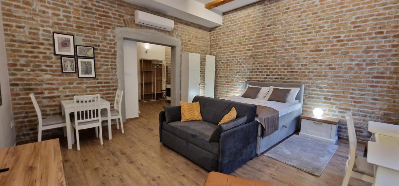 Old Town Apartments Rajiceva 3 Belgrado Esterno foto